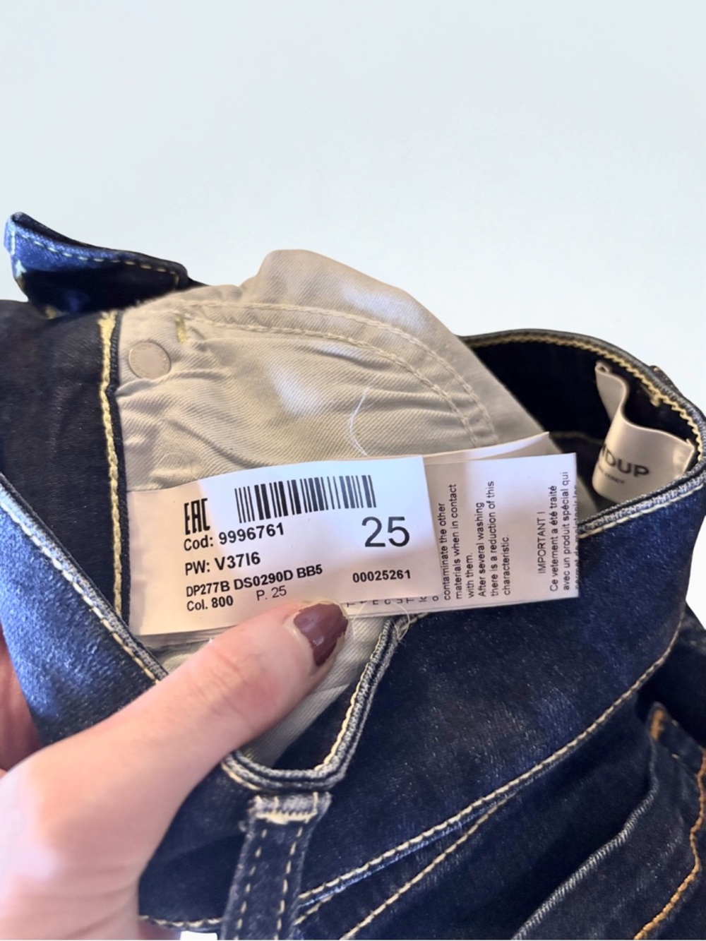 NWT Dondup Women's Dark Blue Denim Statement Button Mini Shorts - Picture 8 of 8